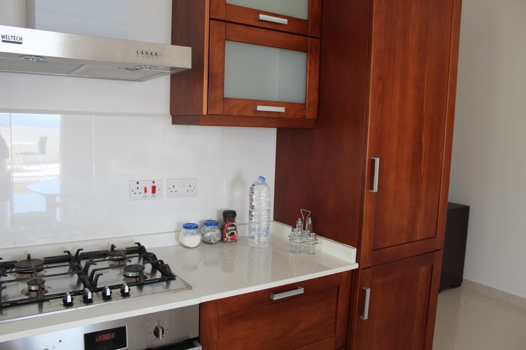 Aurora Apartment Mellieha Exterior photo