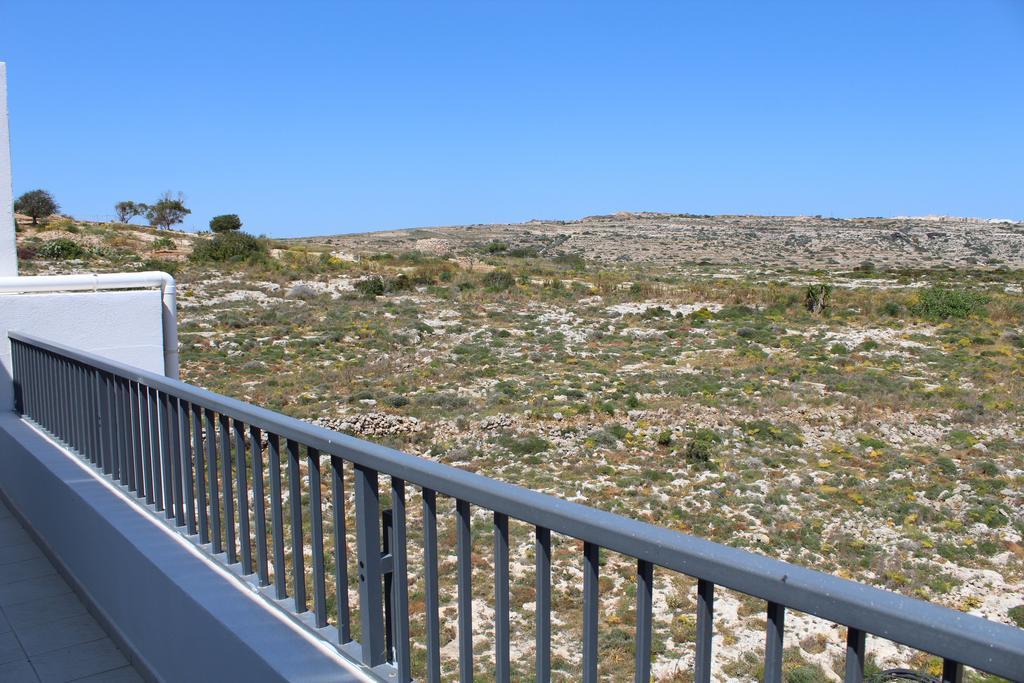 Aurora Apartment Mellieha Exterior photo