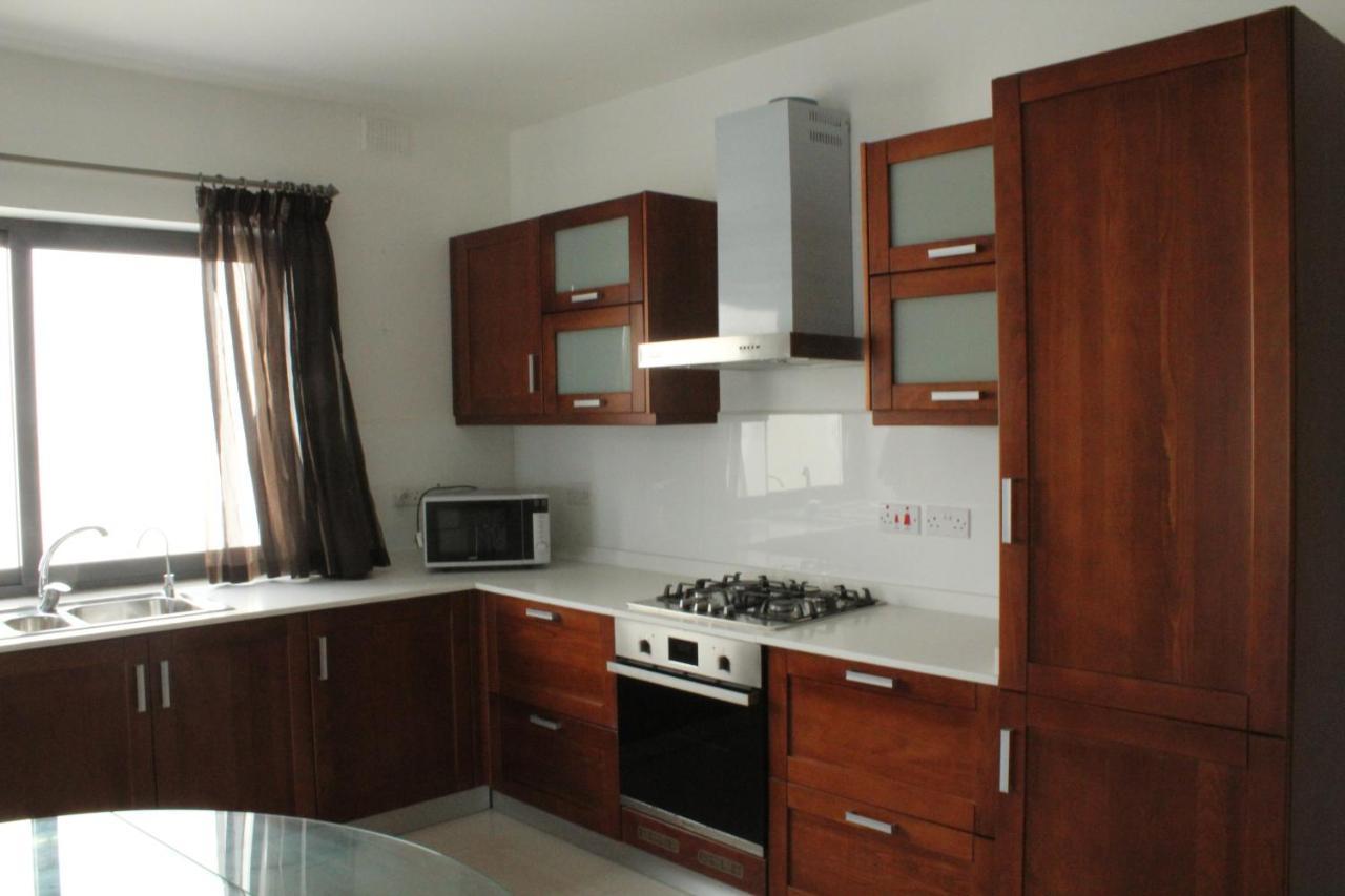 Aurora Apartment Mellieha Exterior photo